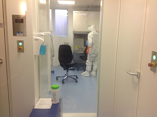 A look inside cleanroom production